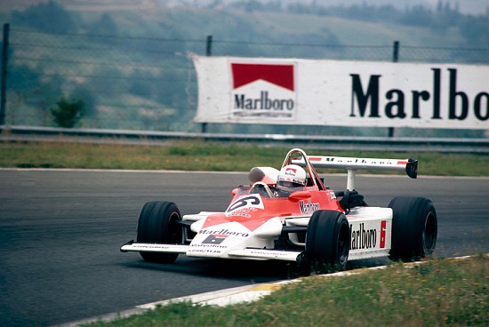 Andrea De Cesaris 1980